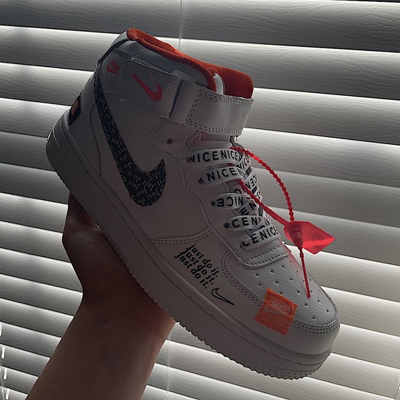 Nike Shoes - Nike X Off White Air Force Ones Low